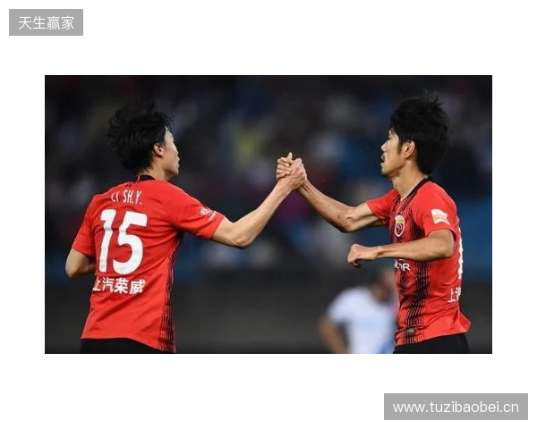 半场-玉昆暂3-0泰山 奥斯卡双响卡约闪击克雷桑中框+失误被断